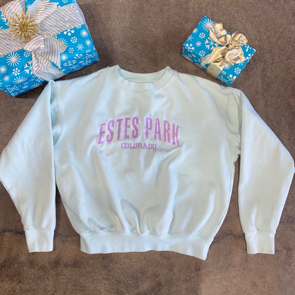 ICY BLUE ESTES PARK COLORADO VINTAGE SWEATSHIRT
